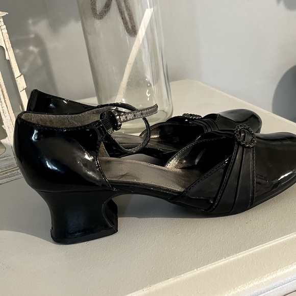 Black Dressy Shoes Chunky Heel Patent Leather Look Girls 4 - Picture 4 of 8